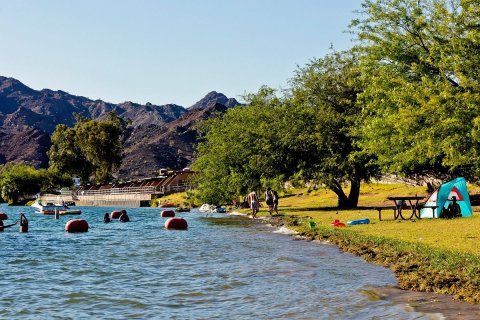 The Water At Buckskin Mountain State Park Is So Clear, You Won't Believe You're In Arizona Anymore