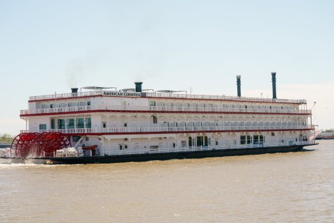 Not Many People Know That You Can Take A Week-Long Cruise Along The Illinois And Mississippi Rivers In Illinois