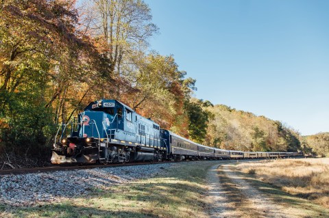 The Autumn Limited Train Ride In Georgia Is Scenic And Fun For The Whole Family