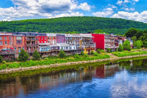 The Oldest River In New York Is A Beautiful Piece Of Living History