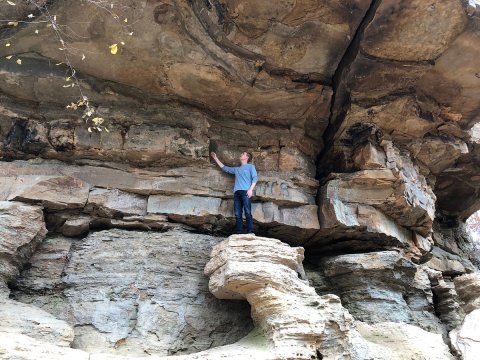 Walk Through 1,500 Acres Of Rock Formations At Mississippi’s Tishomingo State Park