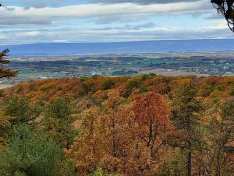 Sensational Views Await All Year Around On The Ridge Overlook Trail In Pennsylvania