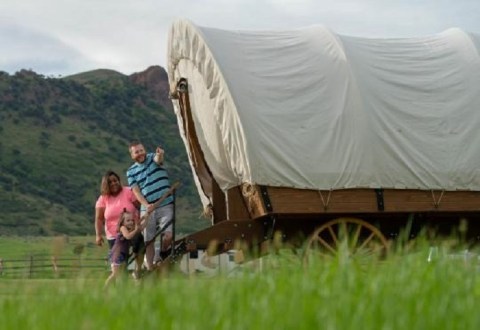 For Just $100 A Night, You Can Stay In A Covered Wagon At East Canyon State Park In Utah