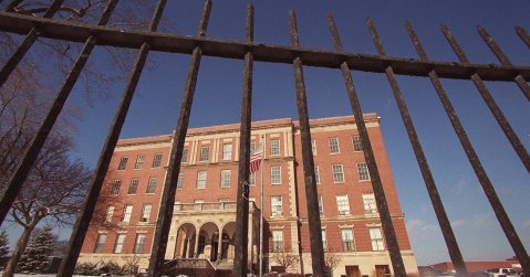 Step Inside The Abandoned Eloise Asylum For An Immersive Haunted Experience In Michigan