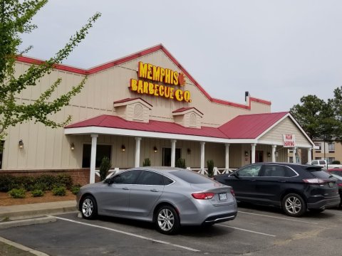 The Giant Baked Potatoes At Mississippi's Memphis Barbecue Company Are Absolutely Spudtacular