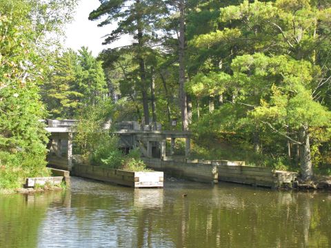 Hike To An Ancient Wisconsin Logging Dam And See A Sight Like No Other