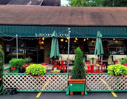 Sip Wine While You Read At This One-Of-A-Kind Bookstore Bar In Wisconsin