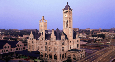 The Historic Union Station Hotel In Nashville Is Notoriously Haunted And We Dare You To Spend The Night