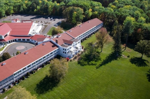 Cool Off Under A Waterfall At This New Hampshire Hotel