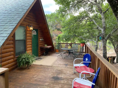 An Overnight Stay At This Secluded Cabin In Texas Costs Just $100 A Night And Will Take You Back In Time