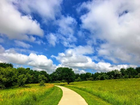 Wehrspann Lake Loop Is An Easy Hike In Nebraska That Takes You To An Unforgettable View