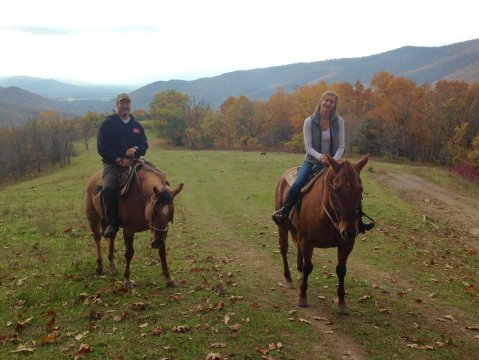 Take A Fall Foliage Trail Ride On Horseback At Mountaintop Ranch In Virginia