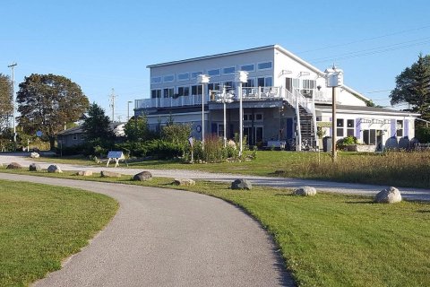 The Purple Martin Inn Is A Michigan Hotel That Doubles As A Nature Center