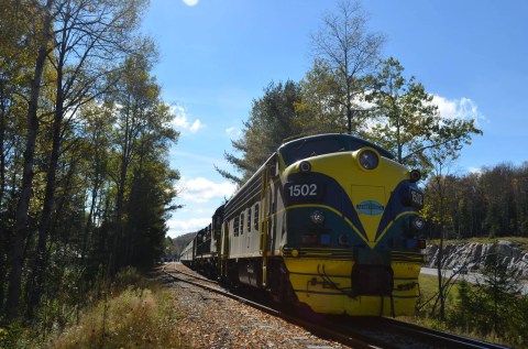 This Incredible Train Ride Will Take You Through Some Of The Most Beautiful Fall Scenery In New York