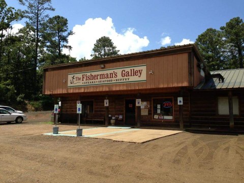 It's A No Frills, All Flavors Type Of Meal When You Dine At Fisherman's Galley In Louisiana