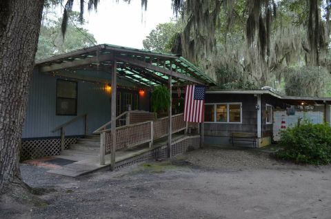 It’s All Home-Style Southern Fare At This Backroads Seafood Spot, Speed’s Kitchen In Georgia