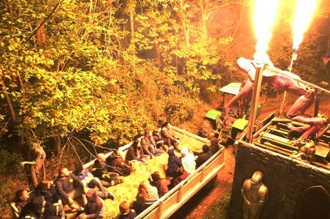 Take A Haunted Hayride In Indiana For A Spectacularly Spooky Night