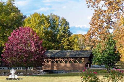 Fall Is The Perfect Time To Visit This Historic Mountain Town In Mississippi