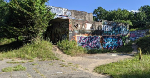 The Spooky Massachusetts Hike That Will Lead You Somewhere Deserted