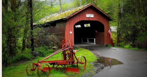 These 12 Beautiful Covered Bridges In Oregon Will Remind You Of A Simpler Time