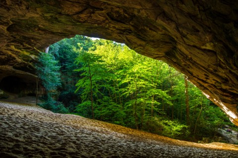 The Massive Sand Cave At The End Of The Ewing Trail In Kentucky Is Truly Something To Marvel Over