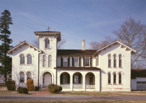 A Tour Of The Ross Mansion In Delaware Will Transport You To The Past