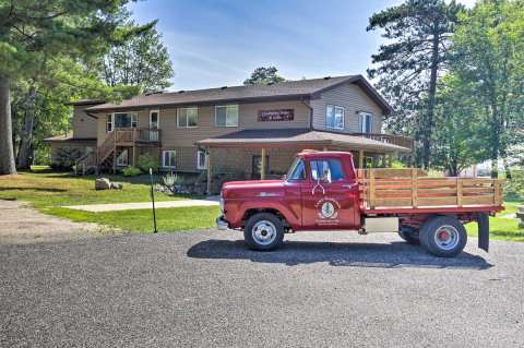 Enjoy A Colorful Getaway At An Inn That’s In The Middle Of A Wisconsin Cranberry Marsh