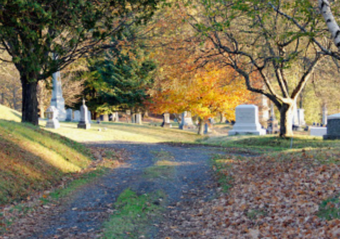 This Creepy Day Trip Through The Spookiest Places In Vermont Is Perfect For Fall