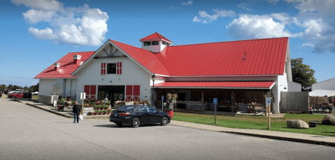 The Applecrest Farm Fall Harvest Festival In New Hampshire Is A Classic Fall Tradition