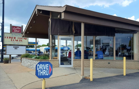 Crispie Creme Donuts In Ohio Has Been Serving Mouthwatering Donuts And Coffee Since 1929