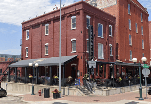 LeadBelly Is A Mouthwatering Nebraska Restaurant With 3 Different Kinds Of Mac ‘N Cheese