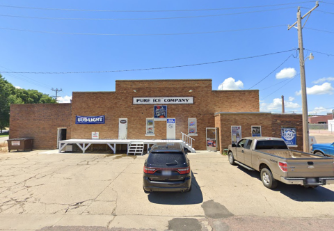 The Iconic Ice House In South Dakota May Just Be The Most Fun Dive Bar In The Country