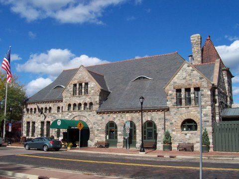 This Historic Train Depot Near Detroit Is Now A Beautiful Restaurant Right On The Tracks