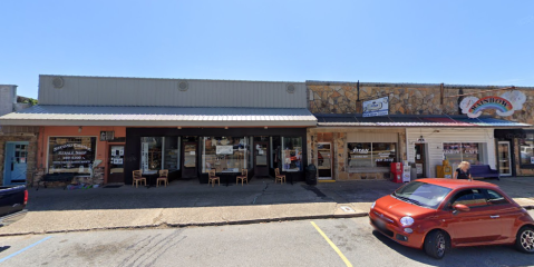 The Homemade Amish Goods From This Store In Arkansas Are Worth The Drive To Get Them