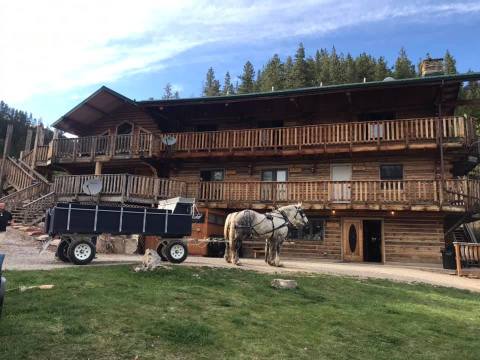 Sleep Surrounded By The Judith Mountains At This Cozy Montana Lodge