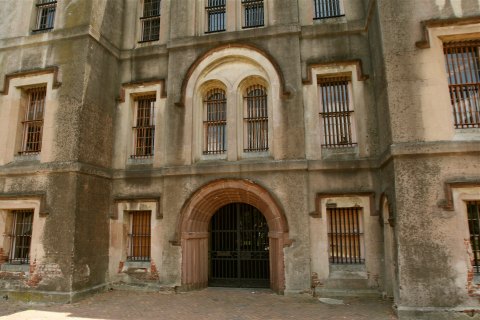 More Than 14,000 Inmates Died Inside The Walls Of This Old City Jail In South Carolina