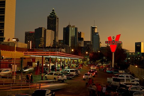 The Largest Restaurant In Georgia Can Accommodate 800 Diners And An Unforgettable Menu