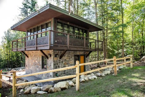 This Stunning New York AirBnB Comes With Its Own Viewing Tower For Taking In The Gorgeous Views