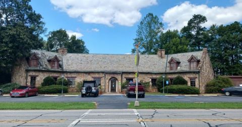 Stop At The Iconic Callaway Gardens Country Store In Georgia That’s Been Around For Decades