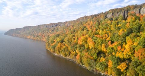 The Greenbrook Falls In New Jersey Will Soon Be Surrounded By Beautiful Fall Colors