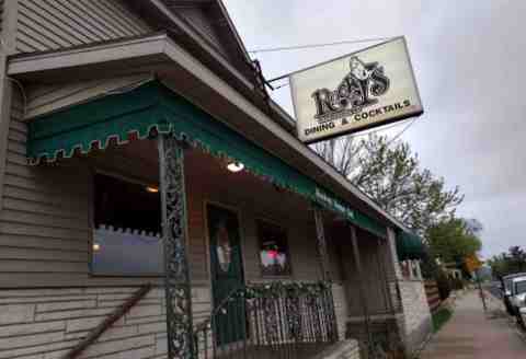 Rocky’s Supper Club In Wisconsin Is Off The Beaten Path But So Worth The Journey