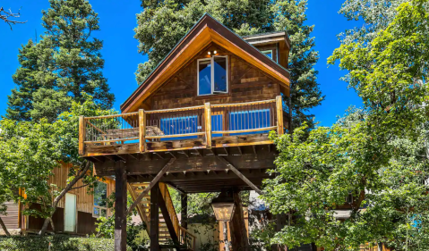 Sleep High Above The Majestic Uinta Mountains At The Treehouse Utah