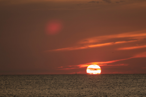 Watch The Sunset At Sunset Beach, A Uniquely Positioned Beach In New Jersey