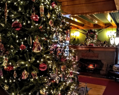 Christmas At The Conrad Mansion In Montana Will Make Your Holiday Season Magical