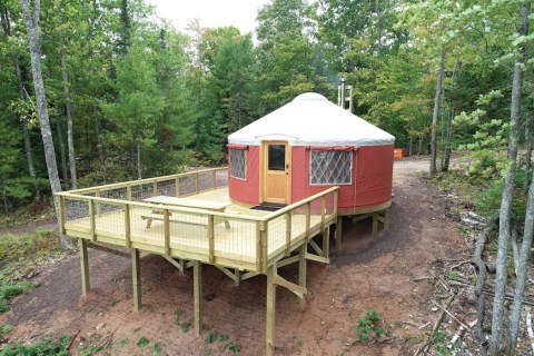 The Terra Cotta Yurt Near Lake Superior In Wisconsin Let You Glamp In Style