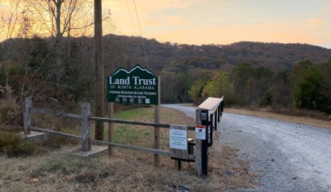 This Secluded Nature Preserve In Alabama Is So Worthy Of An Adventure