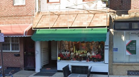 There's Always A Line Down The Street At Isgro Pastries In Pennsylvania