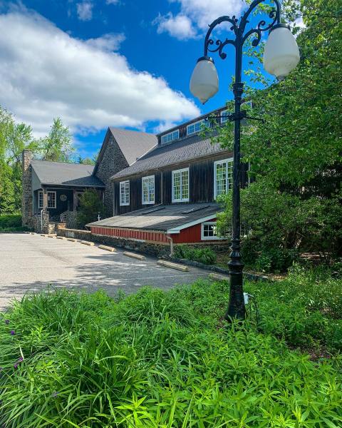 This Unique Delaware Inn Is Close To An Observatory So You Can Stargaze During Your Stay