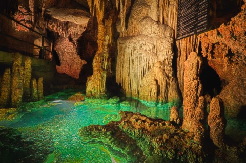 The Rare Underground Wishing Well In Virginia You'll Have To See To Believe