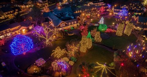 The Magical Christmas Village In Pennsylvania Where Everyone Is A Kid Again